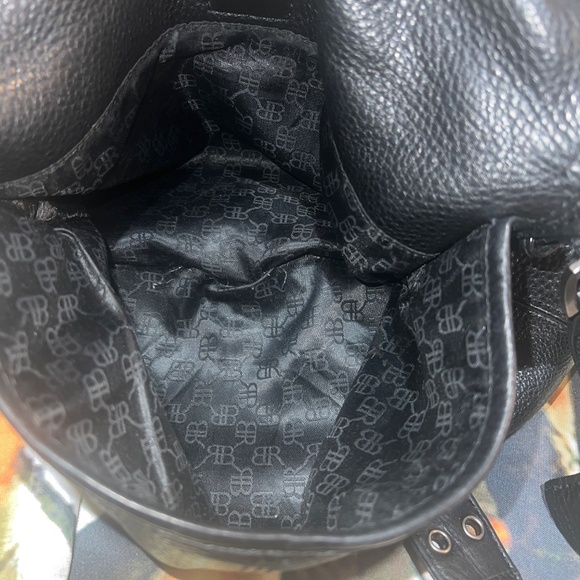 Banana Republic Leather Crossbody - EUC - Picture 10 of 12